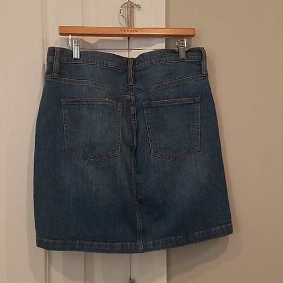 J. Crew denim button front skirt sz 32 - Picture 2 of 3